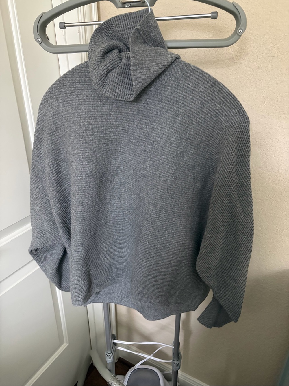 Old Navy Women’s Charcoal Ribbed Turtleneck Sweater